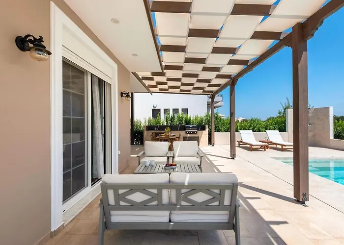 Vila Cypress View Boutique