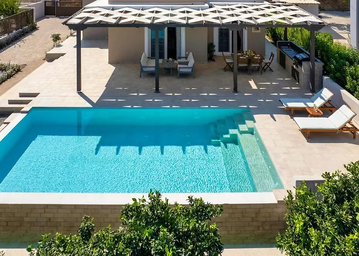 Cypress View Boutique Vila *