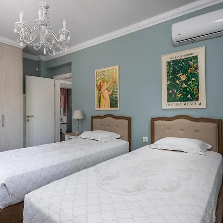 Cypress View Boutique *