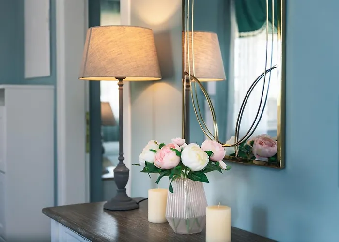 Cypress View Boutique *