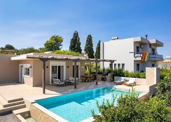 فيلة Cypress View Boutique Asgourou